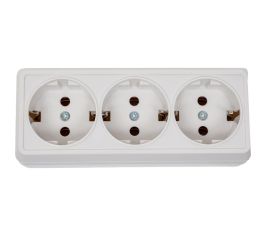 Розетки накладные тройные