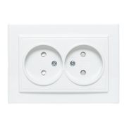 Розетка Минск 2-местная СП без заземления 10А белая защитные шторки