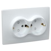 KVARTA Розетка 2-местная с заземлением с защитными шторками 16А РСш12-3-КБ белый GENERICA
