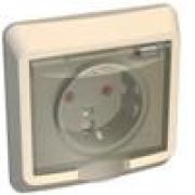 ЭТЮД Розетка скрытая с заземлением со шторками  бежевая брызгозащищенная IP44